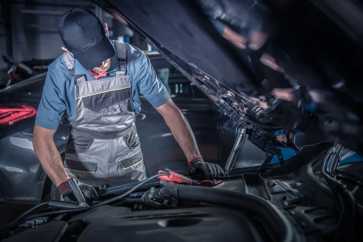 car-mechanic-work-K3QCLFT